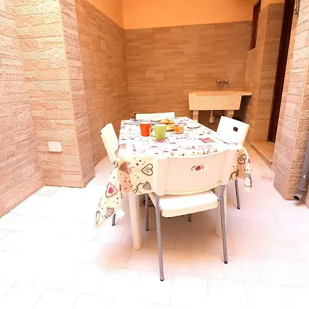 Casa Vacanze Diana A דירה אוטרנטו
